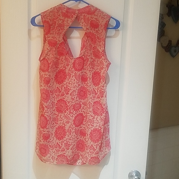 Cabi - Picture 5 of 5